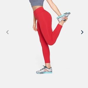 Outdoor Voices 7/8 Flex Leggings in Scarlet